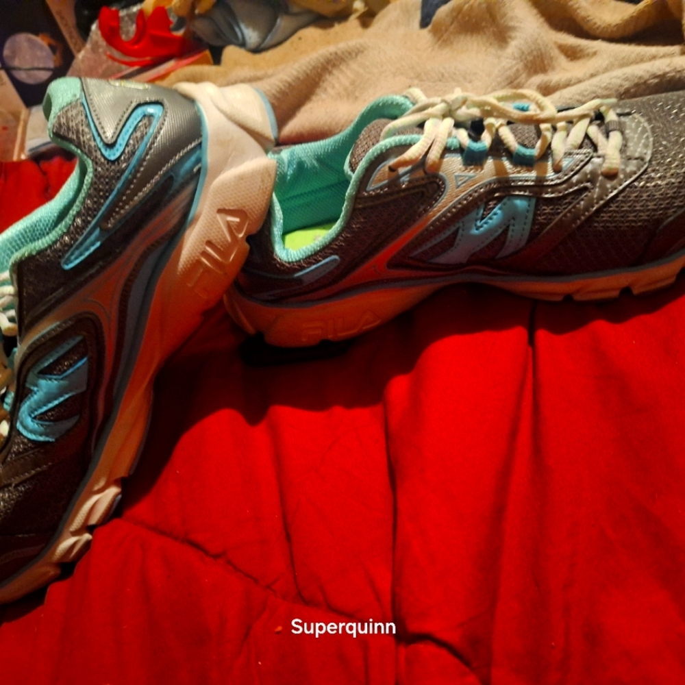 Running shoes